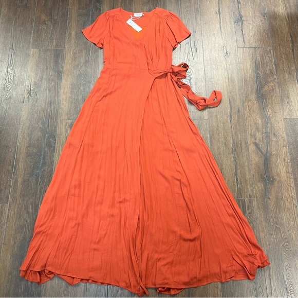 🆕 Bluivy Veronica wrap dress SZ MED - Picture 7 of 9